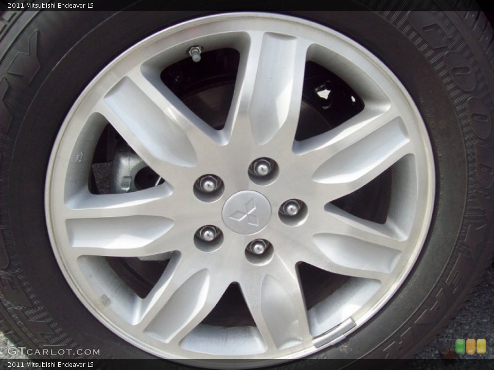 2011 Mitsubishi Endeavor LS Wheel and Tire Photo #54544470