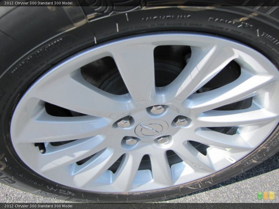 2012 Chrysler 300  Wheel and Tire Photo #54548824