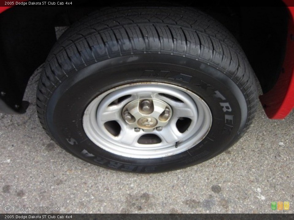 2005 Dodge Dakota ST Club Cab 4x4 Wheel and Tire Photo #54604862