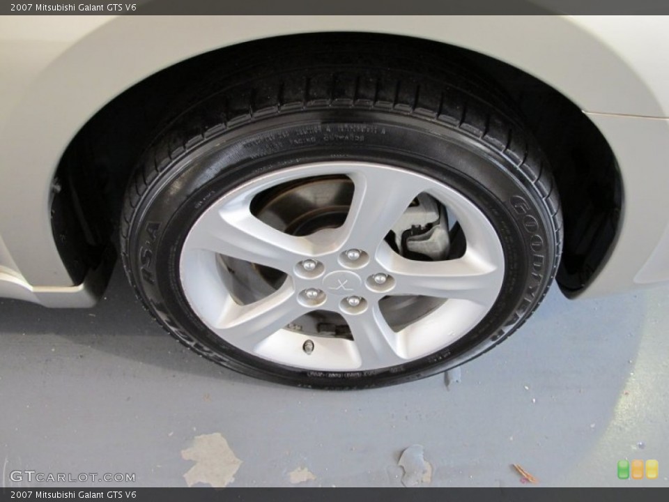 2007 Mitsubishi Galant GTS V6 Wheel and Tire Photo #54617325