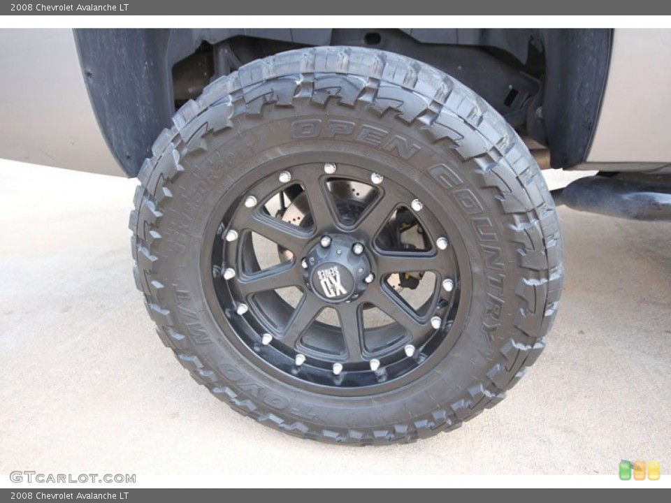 2008 Chevrolet Avalanche Custom Wheel and Tire Photo #54631497