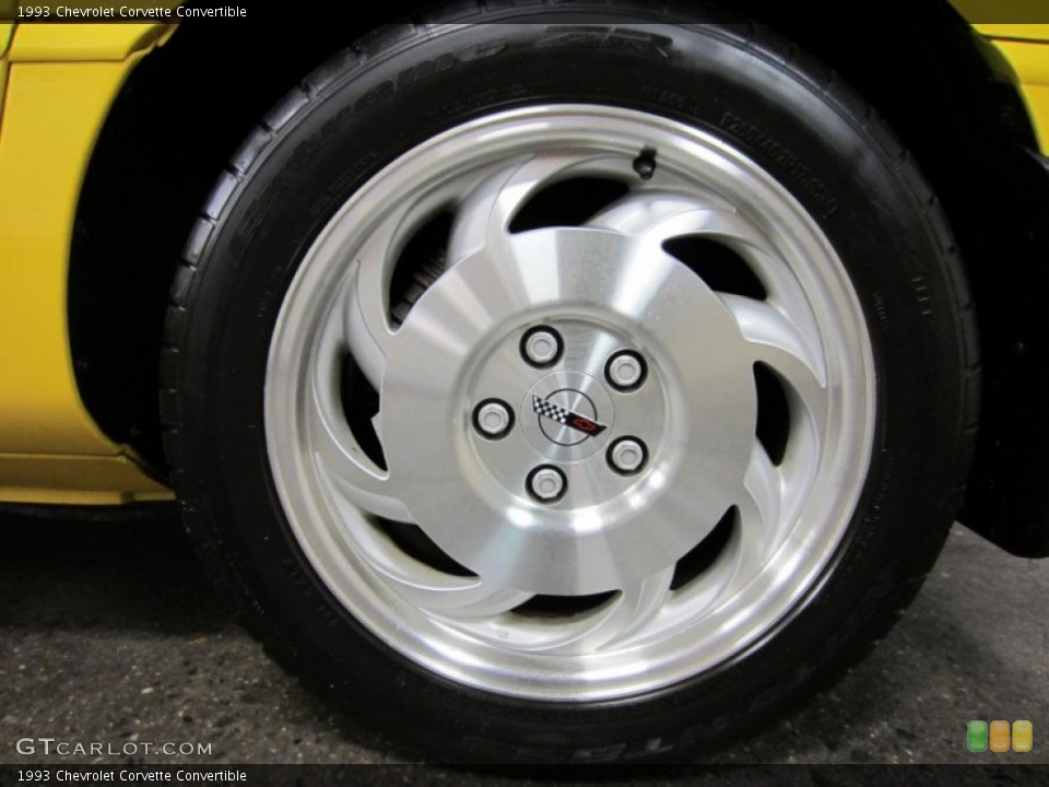 1993 Chevrolet Corvette Convertible Wheel and Tire Photo #54658737