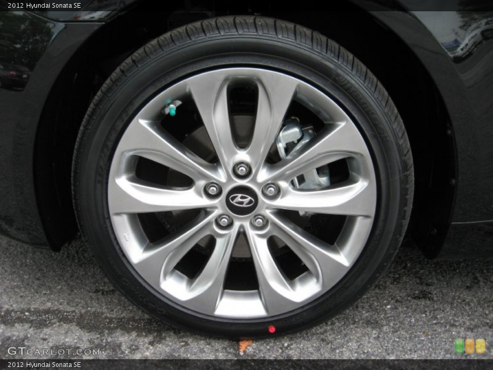 2012 Hyundai Sonata SE Wheel and Tire Photo #54663300