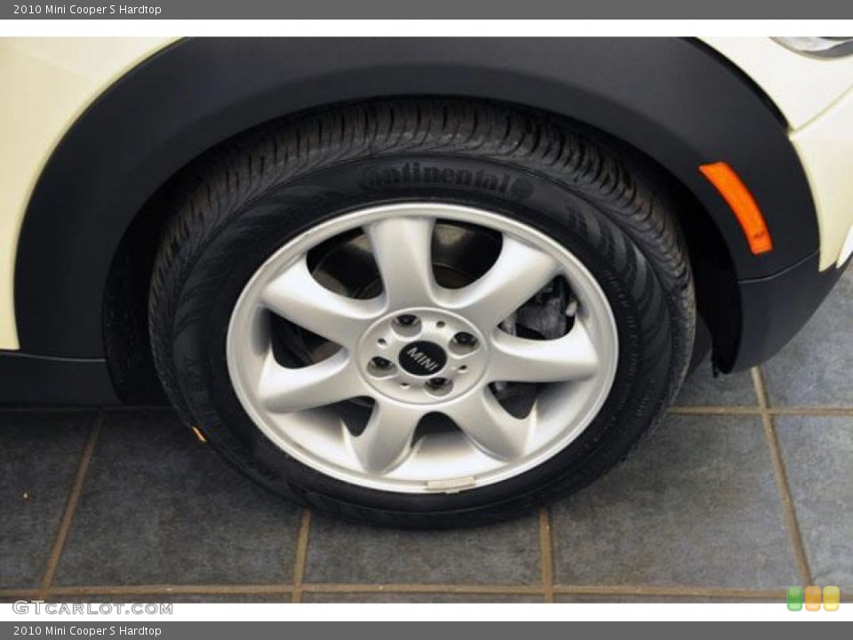 2010 Mini Cooper S Hardtop Wheel and Tire Photo #54669369