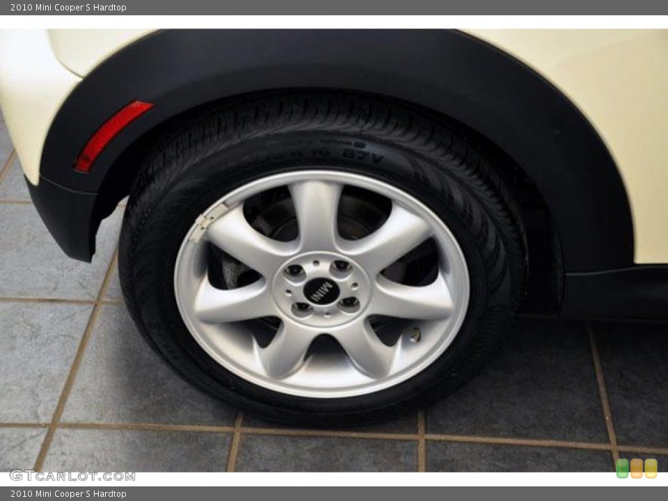 2010 Mini Cooper S Hardtop Wheel and Tire Photo #54669378
