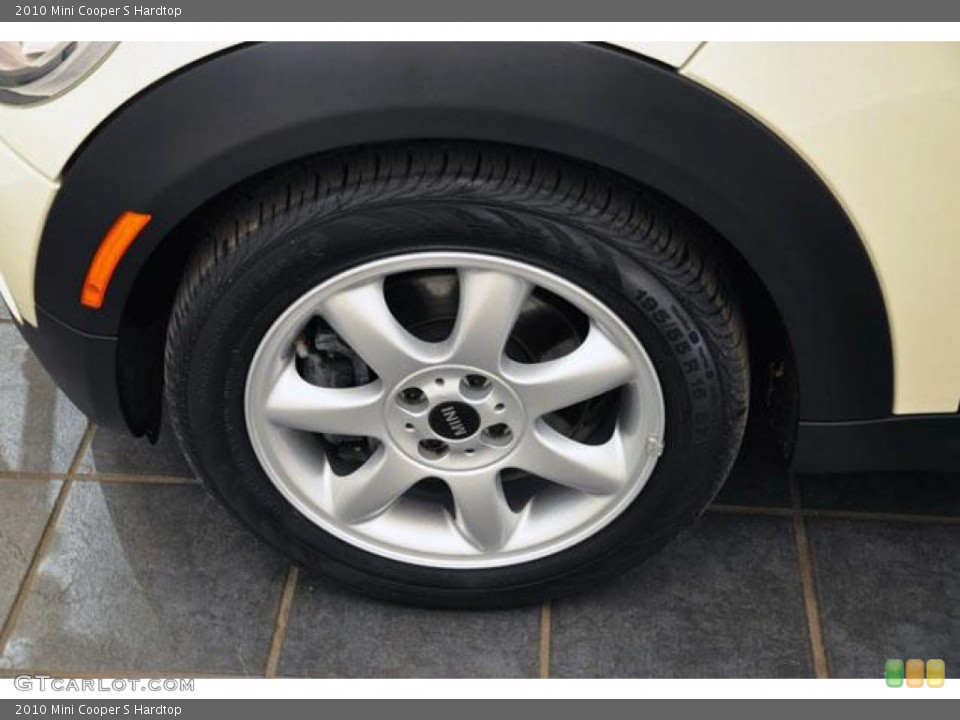 2010 Mini Cooper S Hardtop Wheel and Tire Photo #54669393