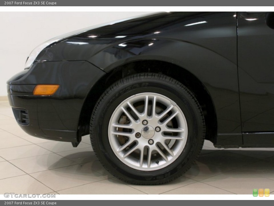 2007 Ford Focus ZX3 SE Coupe Wheel and Tire Photo #54673949