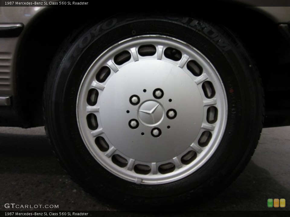 1987 Mercedes-Benz SL Class 560 SL Roadster Wheel and Tire Photo #54719734