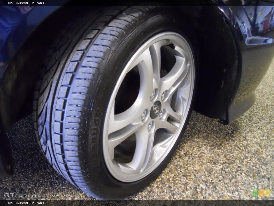 2005 Hyundai Tiburon GS Wheel and Tire Photo #54785778