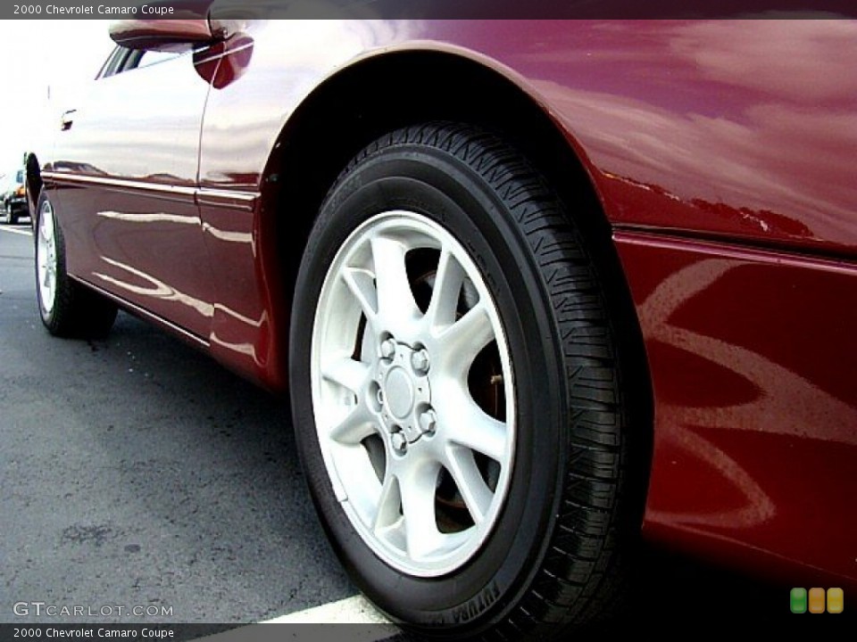 2000 Chevrolet Camaro Coupe Wheel and Tire Photo #54789174