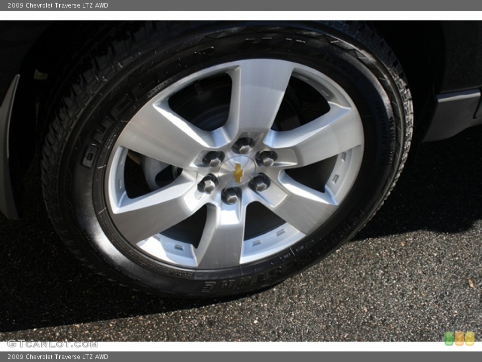 2009 Chevrolet Traverse LTZ AWD Wheel and Tire Photo #54806028