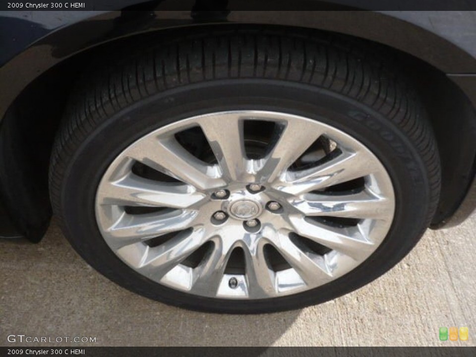 2009 Chrysler 300 C HEMI Wheel and Tire Photo #54817020