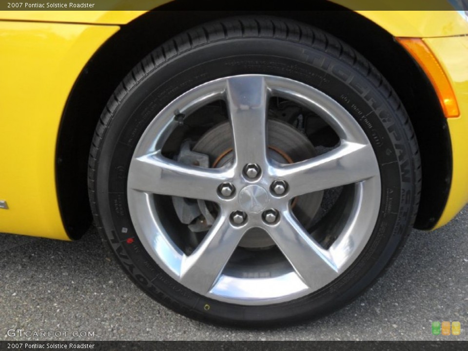 2007 Pontiac Solstice Roadster Wheel and Tire Photo #54840655
