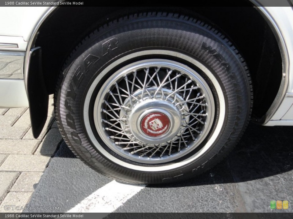 1988 Cadillac SeVille  Wheel and Tire Photo #54882642