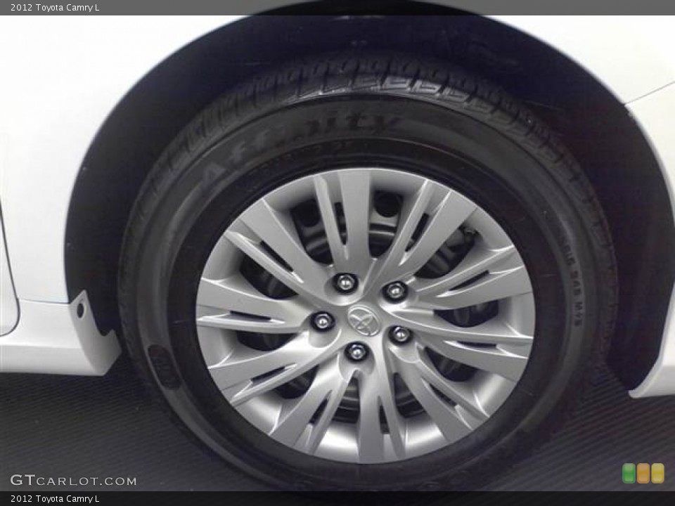 2012 Toyota Camry L Wheel and Tire Photo #54910979