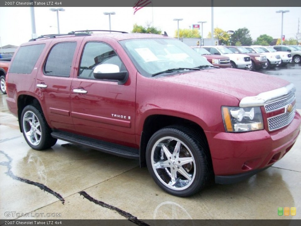2007 Chevrolet Tahoe Custom Wheel and Tire Photo #55016096