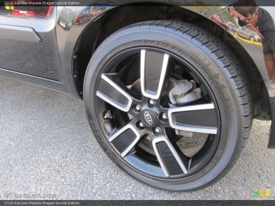 2010 Kia Soul Shadow Dragon Special Edition Wheel and Tire Photo #55032426