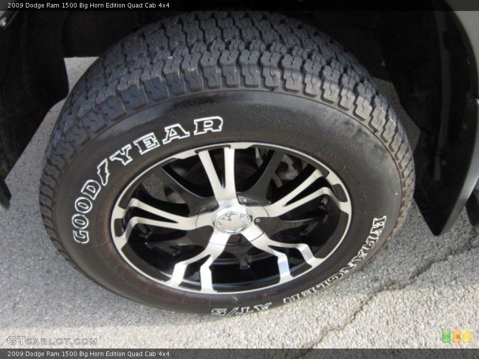 2009 Dodge Ram 1500 Custom Wheel and Tire Photo #55067013