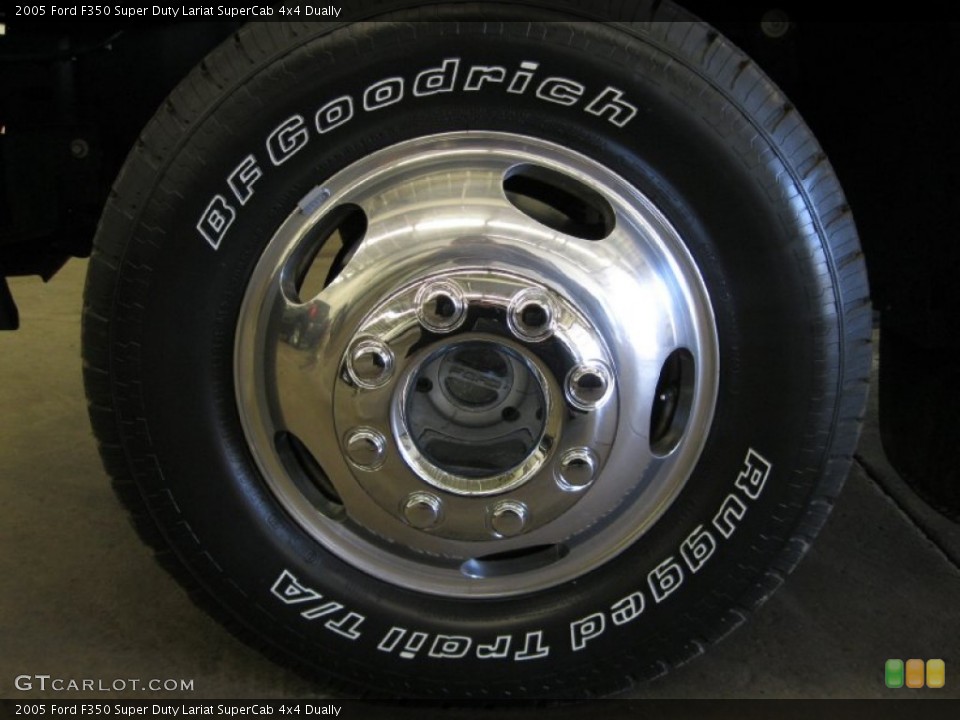2005 Ford F350 Super Duty Lariat SuperCab 4x4 Dually Wheel and Tire Photo #55082212
