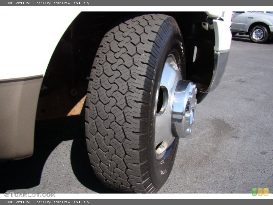 2006 Ford F350 Super Duty Lariat Crew Cab Dually Wheel and Tire Photo #55086079