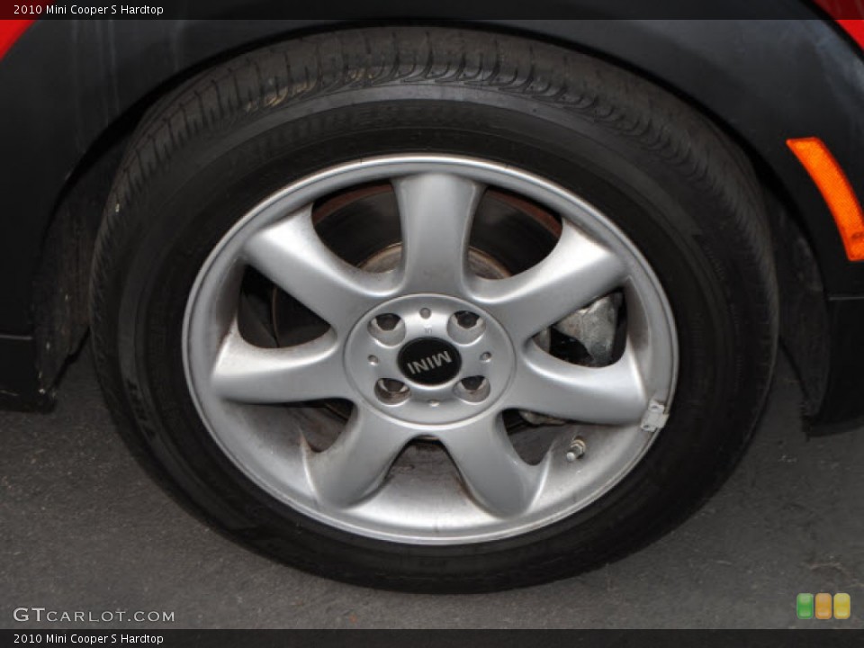 2010 Mini Cooper S Hardtop Wheel and Tire Photo #55093261