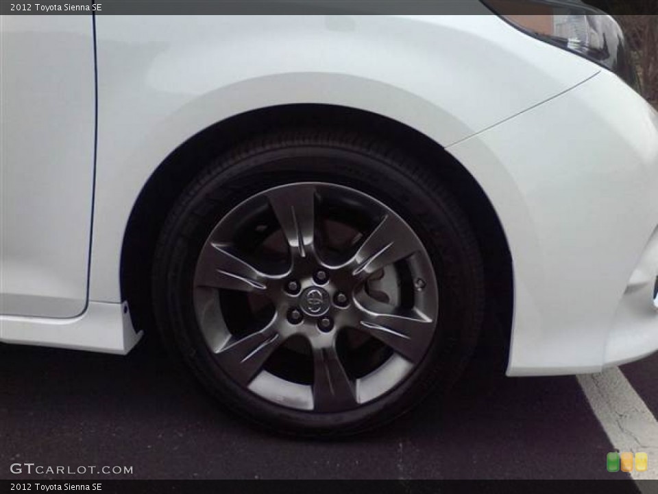 2012 Toyota Sienna SE Wheel and Tire Photo #55147985