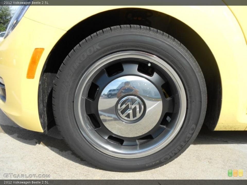 2012 Volkswagen Beetle 2.5L Wheel and Tire Photo #55156229