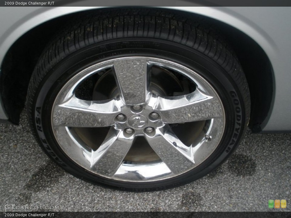 2009 Dodge Challenger R/T Wheel and Tire Photo #55158845