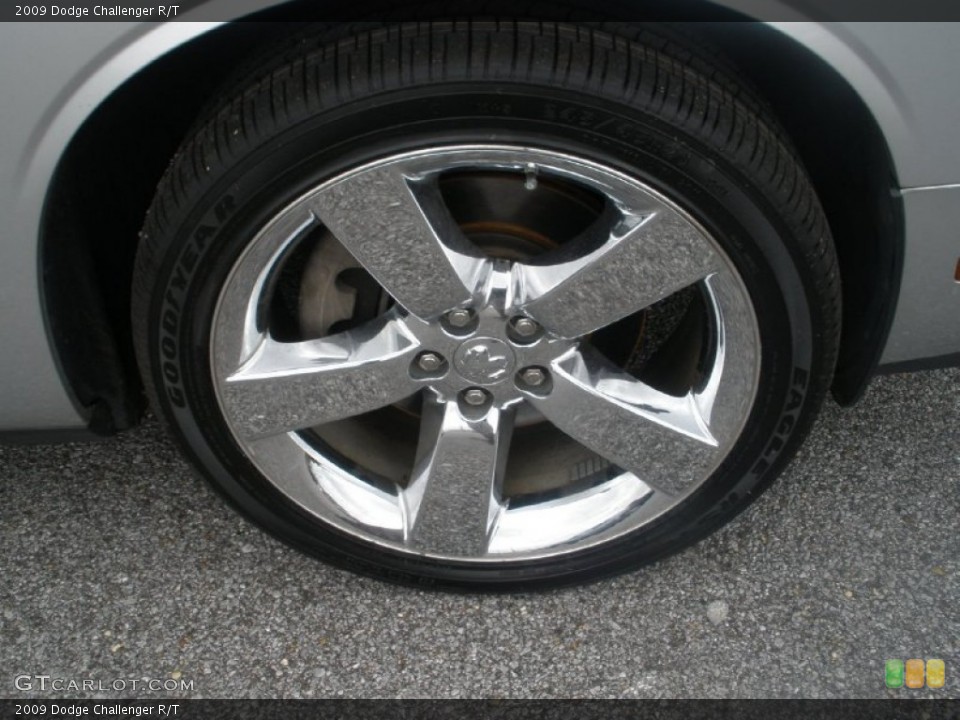 2009 Dodge Challenger R/T Wheel and Tire Photo #55158884