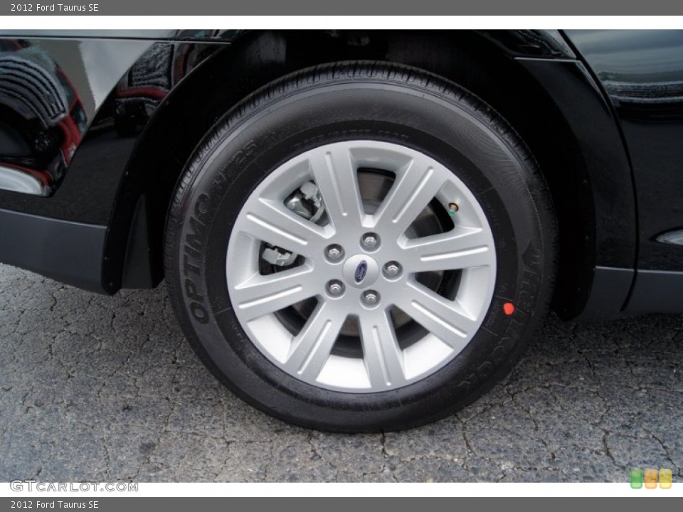 2012 Ford Taurus SE Wheel and Tire Photo #55192812
