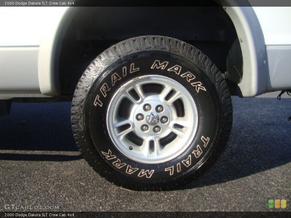 2000 Dodge Dakota SLT Crew Cab 4x4 Wheel and Tire Photo #55250143