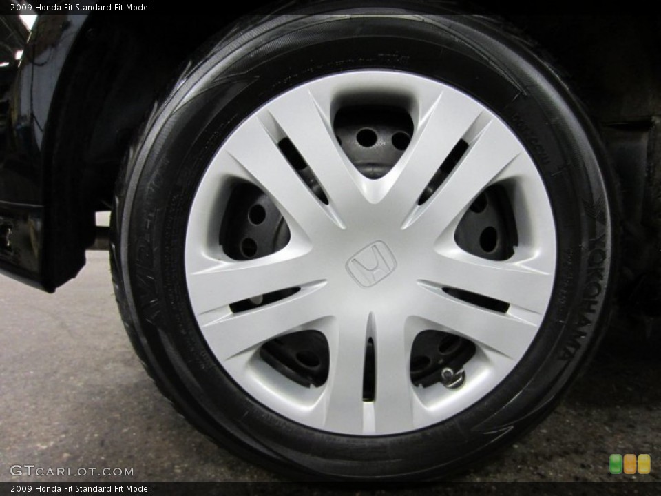 2009 Honda Fit  Wheel and Tire Photo #55311493