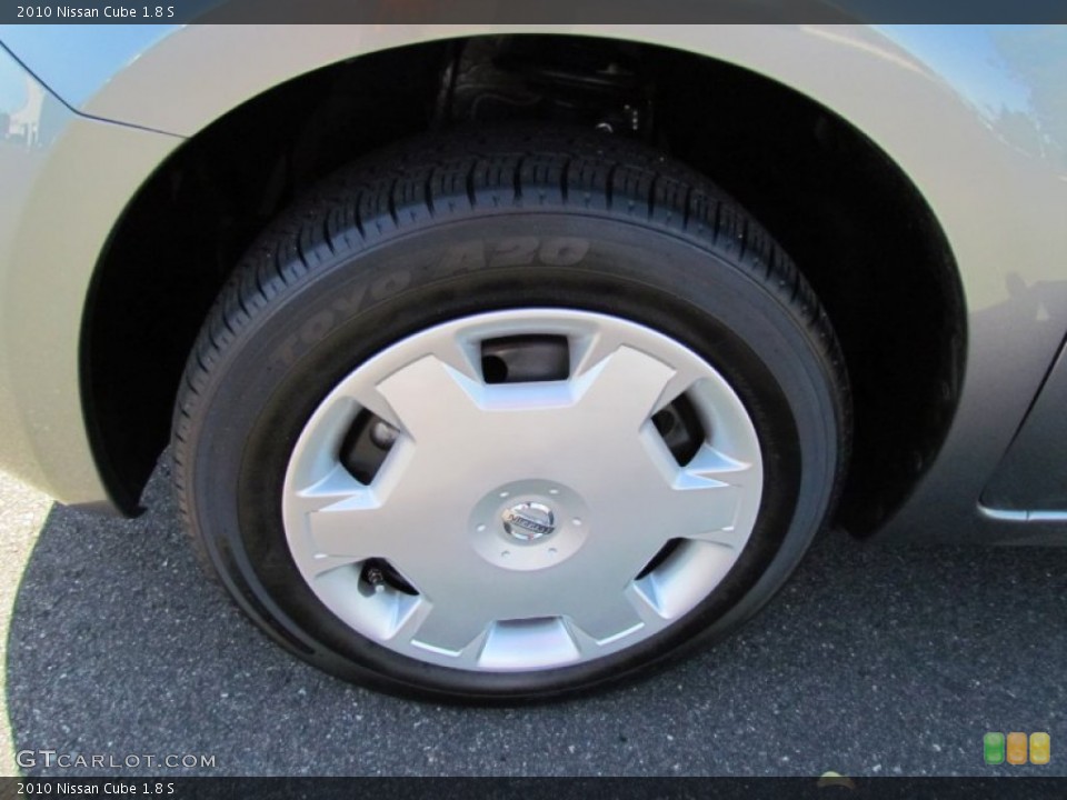 2010 Nissan Cube 1.8 S Wheel and Tire Photo #55344818