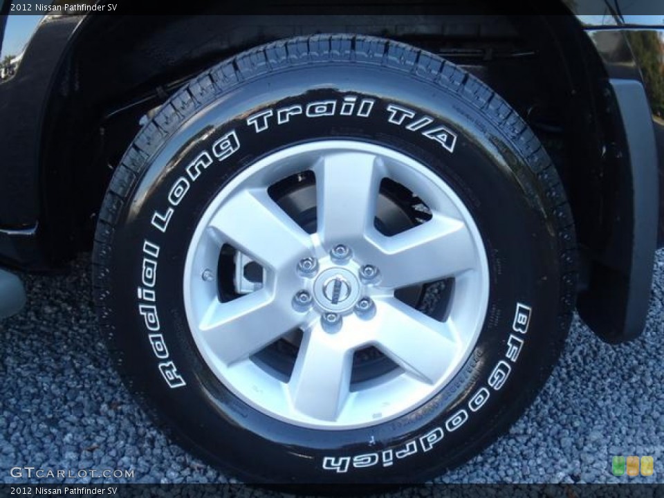 2012 Nissan Pathfinder SV Wheel and Tire Photo #55397404