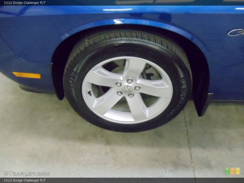 2010 Dodge Challenger R/T Wheel and Tire Photo #55454804