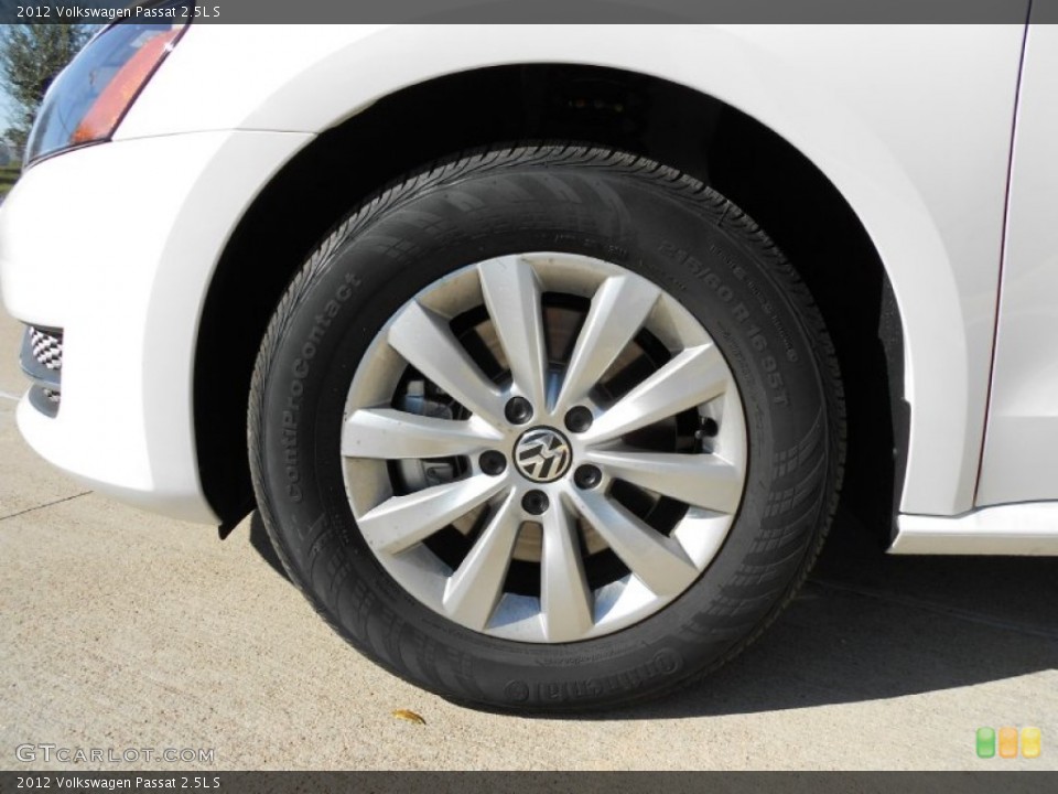 2012 Volkswagen Passat 2.5L S Wheel and Tire Photo #55457159