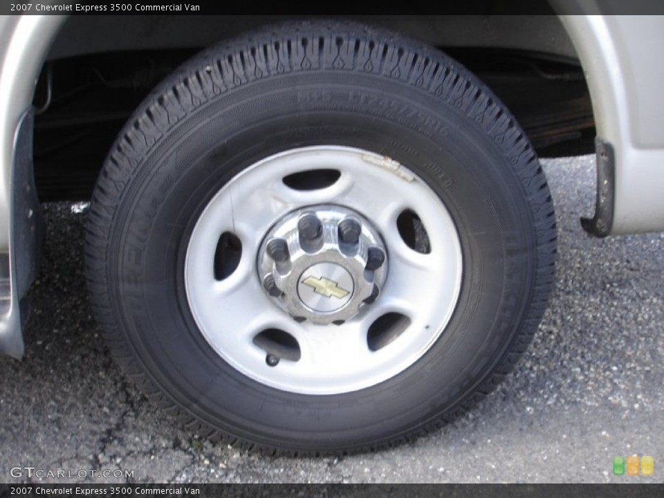2007 Chevrolet Express 3500 Commercial Van Wheel and Tire Photo #55492610