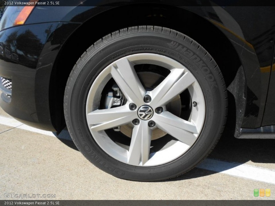 2012 Volkswagen Passat 2.5L SE Wheel and Tire Photo #55505159