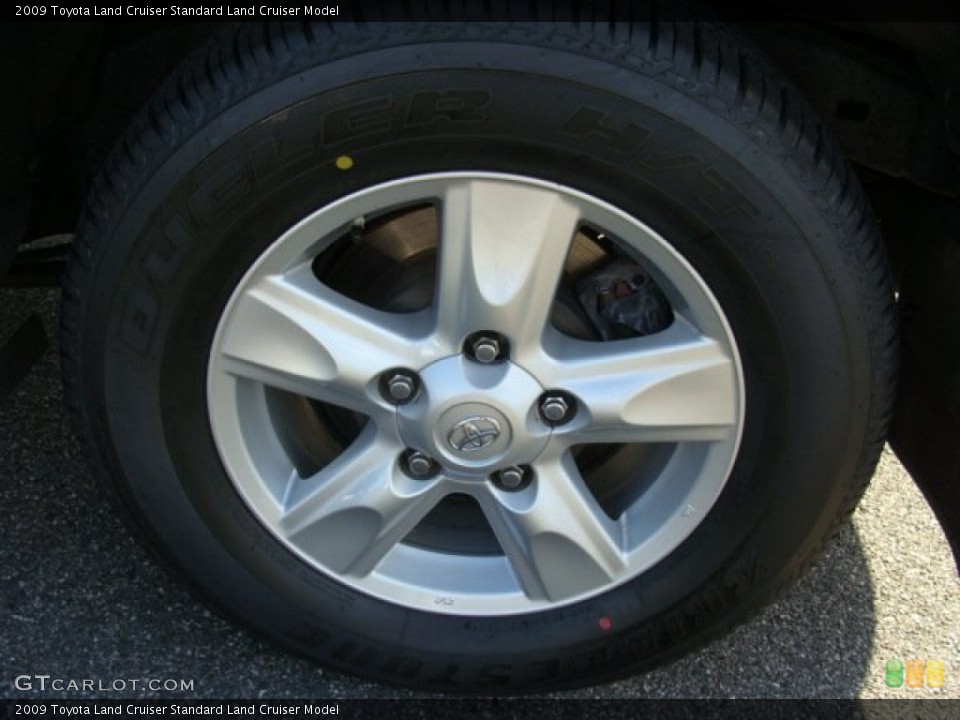 2009 Toyota Land Cruiser Wheels and Tires