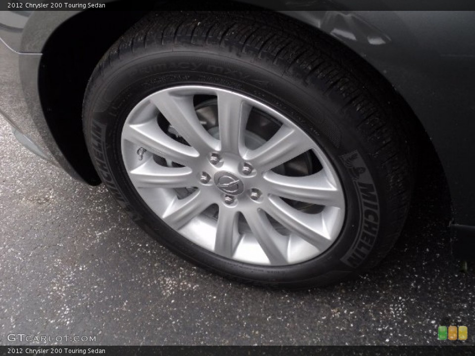 2012 Chrysler 200 Touring Sedan Wheel and Tire Photo #55529438