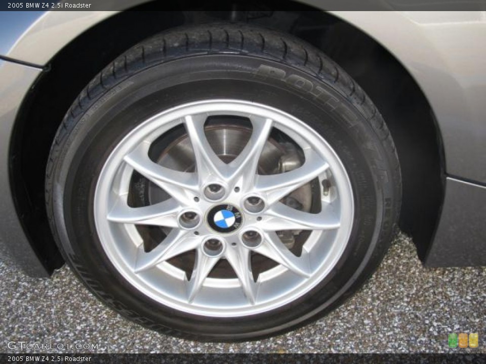2005 BMW Z4 2.5i Roadster Wheel and Tire Photo #55565153