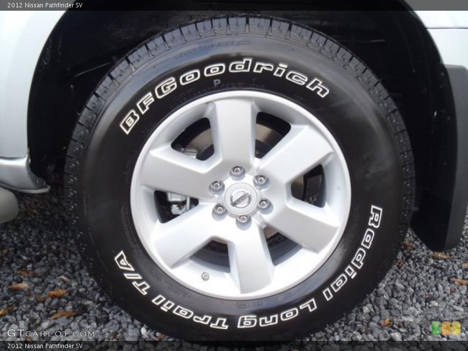 2012 Nissan Pathfinder SV Wheel and Tire Photo #55577466