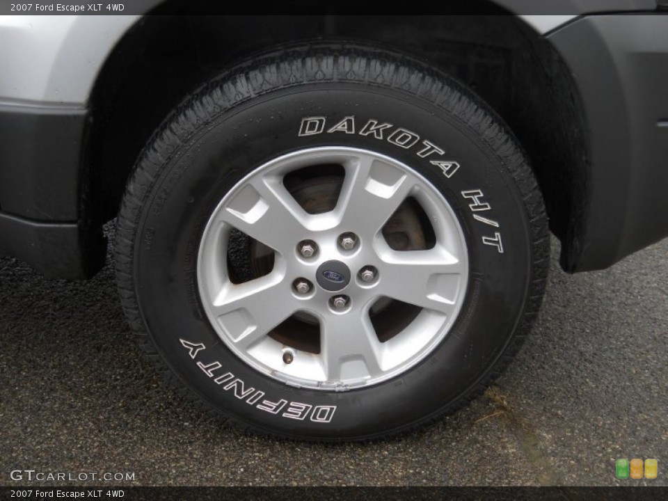 2007 Ford Escape XLT 4WD Wheel and Tire Photo #55600261