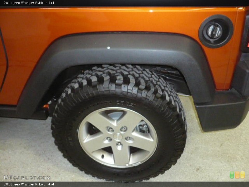 2011 Jeep Wrangler Rubicon 4x4 Wheel and Tire Photo #55617154