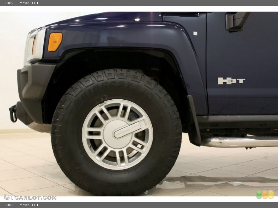 2009 Hummer H3 T Wheel and Tire Photo #55660060