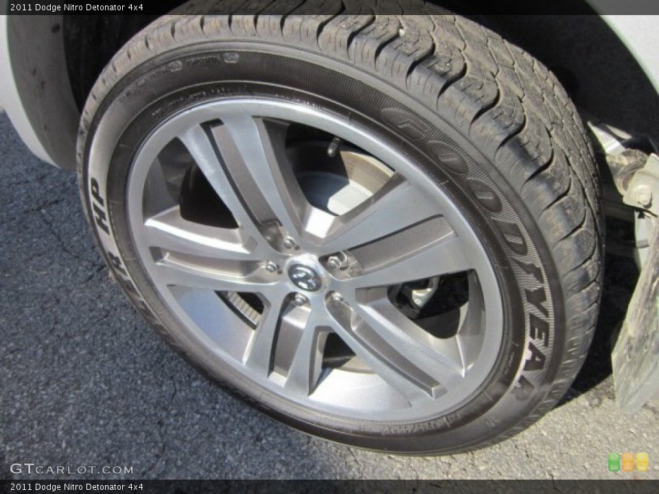 2011 Dodge Nitro Detonator 4x4 Wheel and Tire Photo #55672942