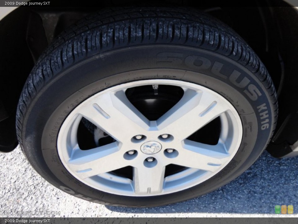 2009 Dodge Journey SXT Wheel and Tire Photo #55693545