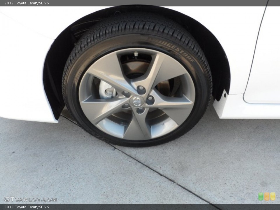 2012 Toyota Camry SE V6 Wheel and Tire Photo #55739442