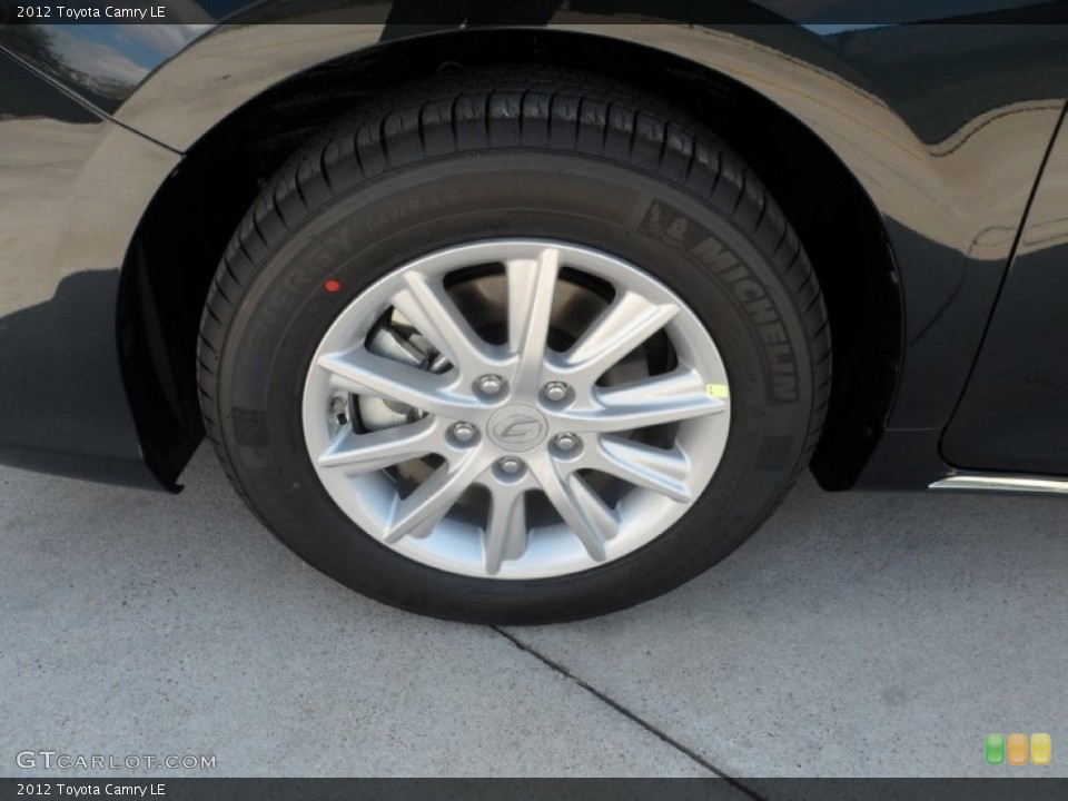 2012 Toyota Camry LE Wheel and Tire Photo #55740717