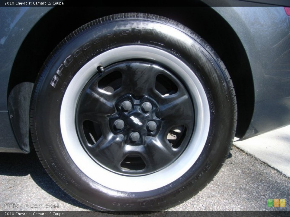 2010 Chevrolet Camaro LS Coupe Wheel and Tire Photo #55751222